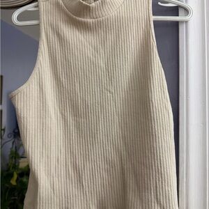 Old Navy Ribbed Tank Top in Cream